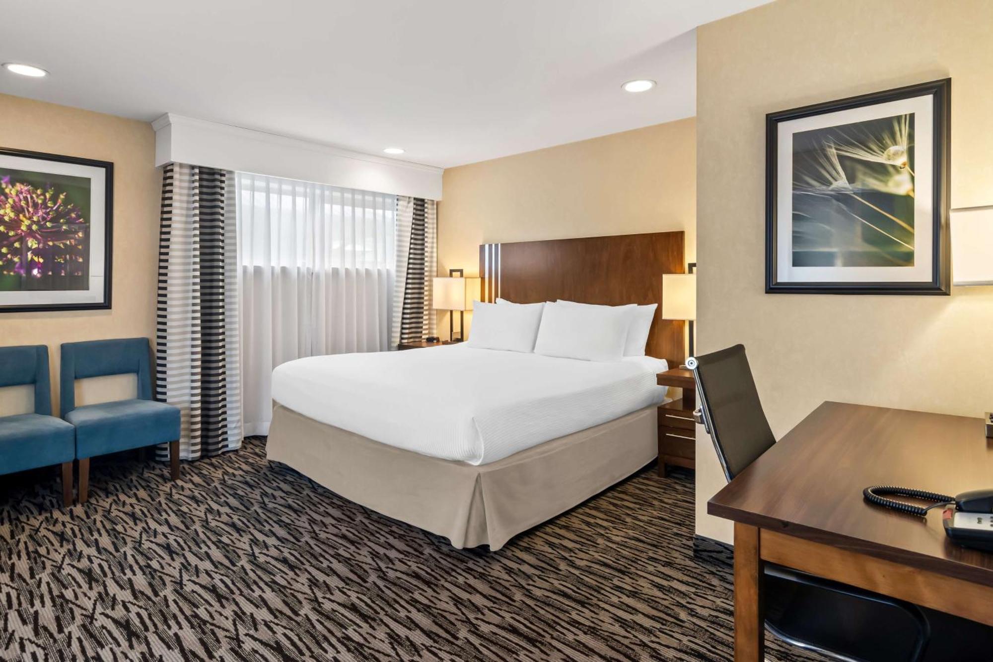 Best Western Plus Pitt Meadows Inn & Suites Экстерьер фото